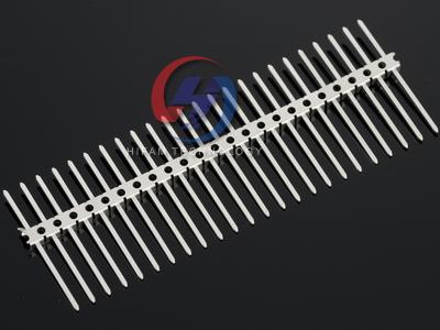 Clamp type square needle